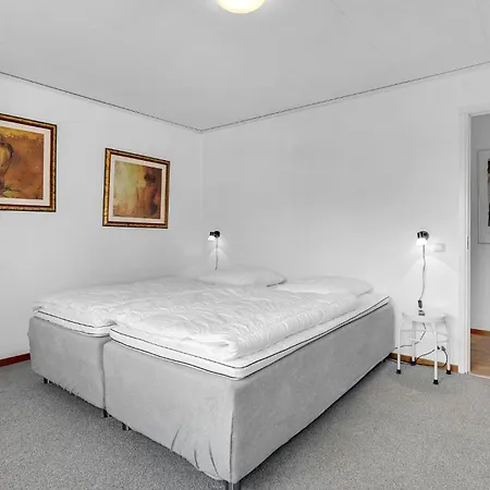 Casa vacanze 3 Bedroom Amazing In *